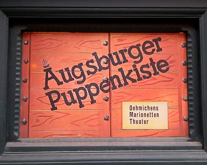 Augsburger Puppenkiste Schild