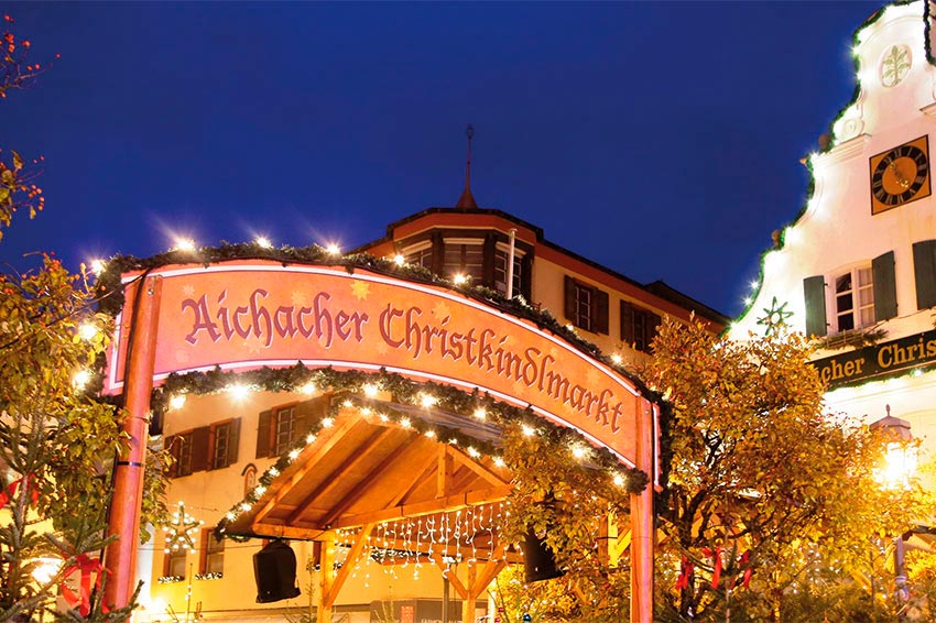 Tor zum Aichacher Christkindlmarkt