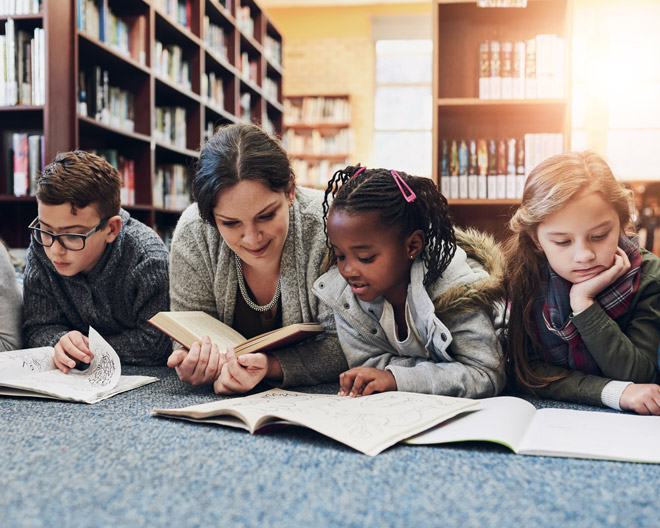 Bücherei lesen vorlesen lernen Schüler Schule