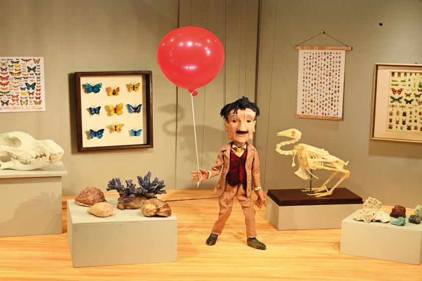 Ausstellung 25 Jahre Zwengelmann Augsburger Puppenkiste Kiste 