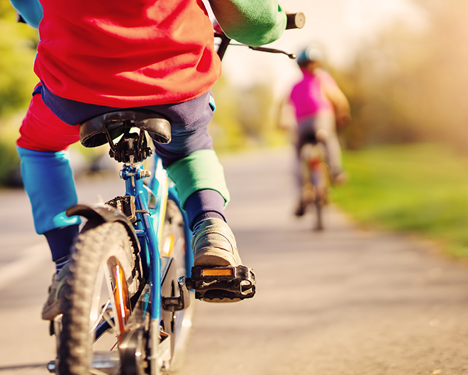 fahrrad fahrradfahren rad radtour verkehr verkehrserziehung lernen kind